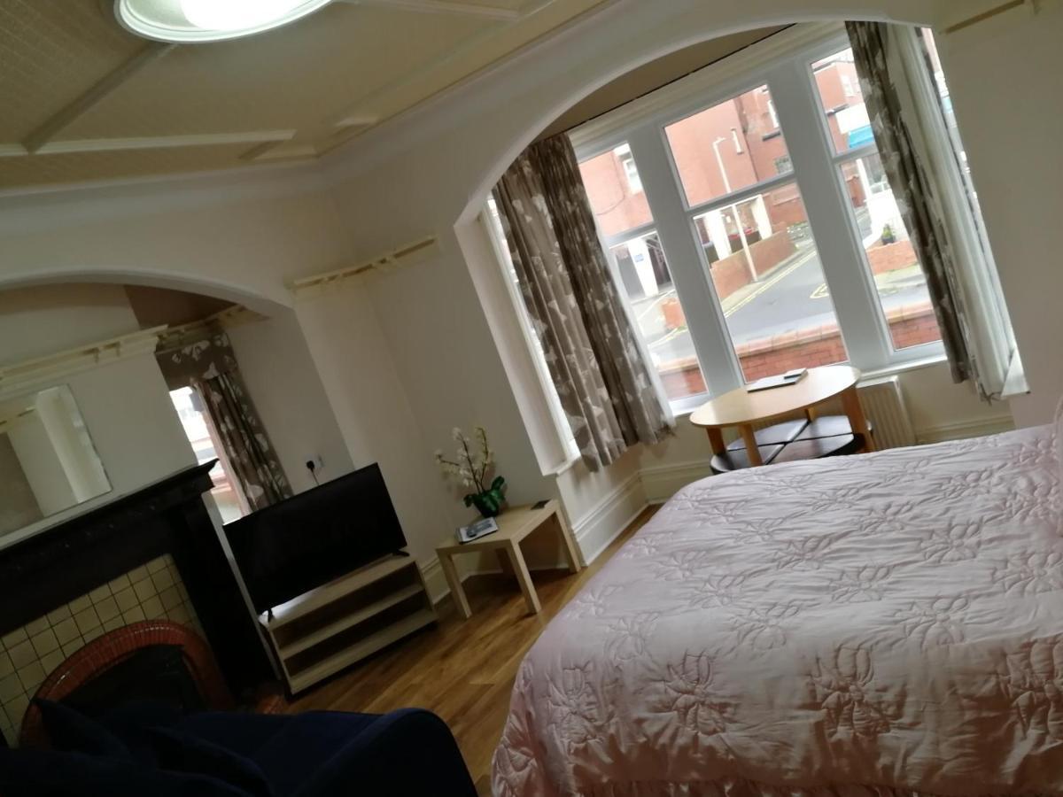 San Remo Apartments Blackpool Buitenkant foto